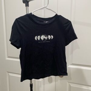 Divided Black Moon Phase Graphic Crop Tee